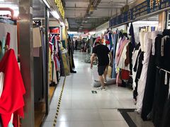 -荔秀服饰文化街区