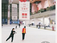 -冰纷万象滑冰场(深圳万象城店)