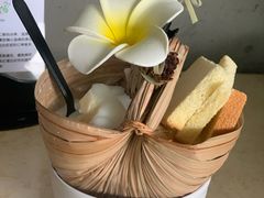 -啰啰冰屋(景洪总店)
