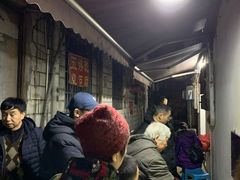 等位区-五娭毑臭豆腐(黄兴南路店)