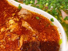 鸳鸯水煮牛肉-成都吃客(九眼桥店)