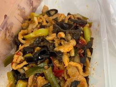 鱼香肉丝-李连贵酒家熏肉大饼(昆明街店)