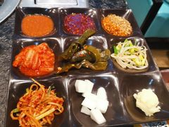 -烤路里·韩国品质自助烤肉(石路天虹4号店)