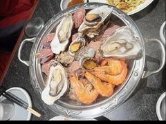-五谷丰登农家院·地道胶东菜·海鲜烧烤(威海店)