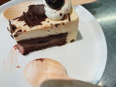 黑森林蛋糕-山下C5cafe(惠通时代广场店)