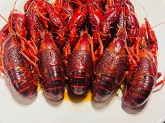 -臻鲜燕海鲜融合餐厅(金陵style店)