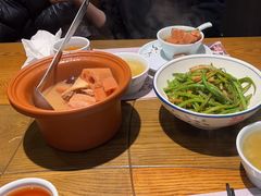 -黄泥岗·地道湖北菜(奥特莱斯店)