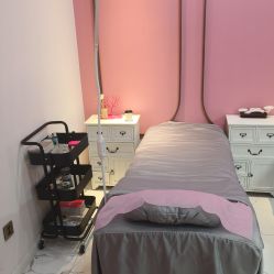 -纤指百魅美甲美睫