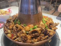 -老佛爷铜炉蛙锅(东门老街店)