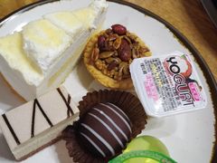 -川渝又一村火锅烤肉自助(步行街店)