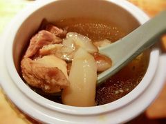 姬松茸炖土鸡汤-望湘园·洞庭渔宴(浦江欢乐颂店)