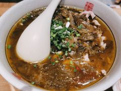 -呼啦面馆·头牌豌杂面(珠江国际B区店)