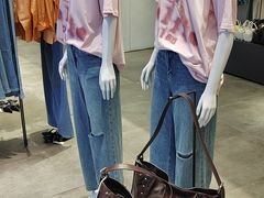 -URBAN REVIVO(富力海珠城店)