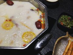 -新草堂锅物料理(泉城路店)