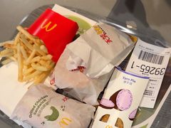 -麦当劳(杨林得来速店)