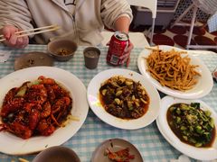 -捌贰虾蟹·江湖菜馆(江汉路店)