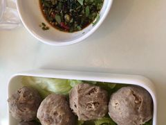 -三头牛·潮汕牛肉生蚝火锅 (夏湾店)