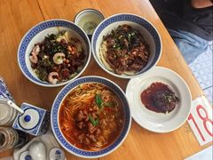 -沪西老弄堂面馆(定西路店)