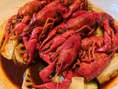 -龙巢盱眙龙虾·牛蛙·烧烤宵夜(八卦岭店)