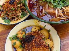 -拈签一笑黄牛肉辣卤串串