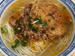 -鲁达面馆本帮风味(共康东路店)