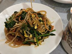 -汗腾格里·风味餐厅(新疆驻京办店)