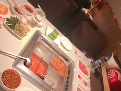 -海底捞火锅鲜切牛肉主题店(长寿路店)