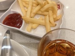 -东方豪客牛排意面披萨(玉函银座店)