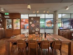 -ROAST coffee & eatery