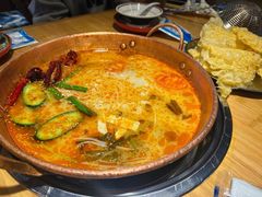 -洱火云南酸菜牛肉火锅(石景山当代商城店)