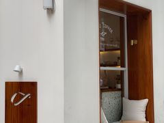 -Line 咖啡(石厦花园店)