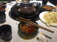 -钢管厂五区小郡肝串串香(奥克斯广场锦城万达店)