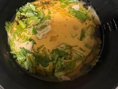-德林酸菜鱼火锅(南丹店)