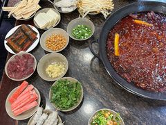 -星鸿社重庆老火锅(燃灯寺分店)