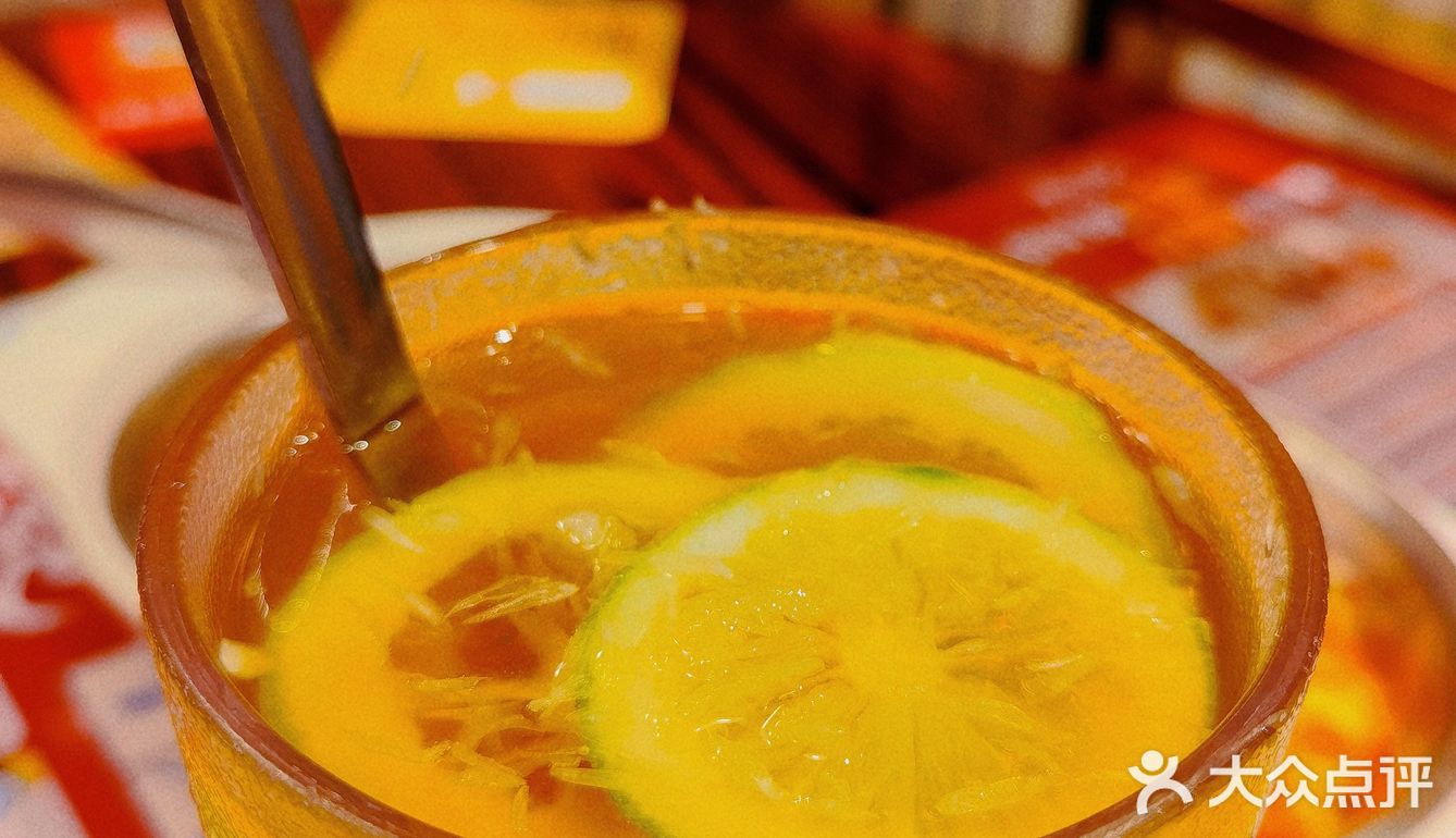 东山口惊现人均4⃣0⃣扶墙出茶餐厅‼️