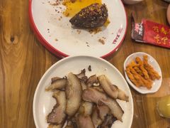 -老鼎万春卤菜(五代传承创始老店)