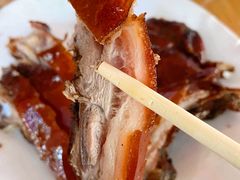 -黄记四更烤乳猪店