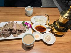 手抓羊肉-品回味清真西北楼(宁波首店)
