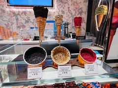-VENCHI 闻绮(上海佛罗伦萨小镇店)