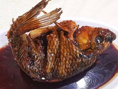 罾蹦鲤鱼-奥华餐厅·老张记(台基厂店)