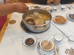-朴小妹人参鸡汤火锅(长白山万达店)