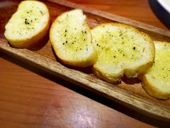 餐前面包-鹿萤季·营地小馆(皇后公园店)