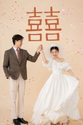 -喜爱高定婚纱摄影