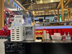 -肥汁米蘭香港米线(长宁来福士店)