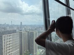-亚洲国际大酒店·云顶阁旋转自助餐厅