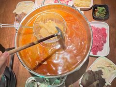 -天成·潮州牛肉脆肉鱼生蚝自助火锅