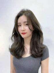 -蘑菇发型