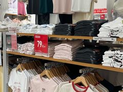 -优衣库(南京建邺万达广场店)