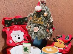 -Fridi Patisserie Cafe