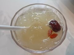 冰糖银耳莲子羹-老济南·地道济南菜(大明湖店)